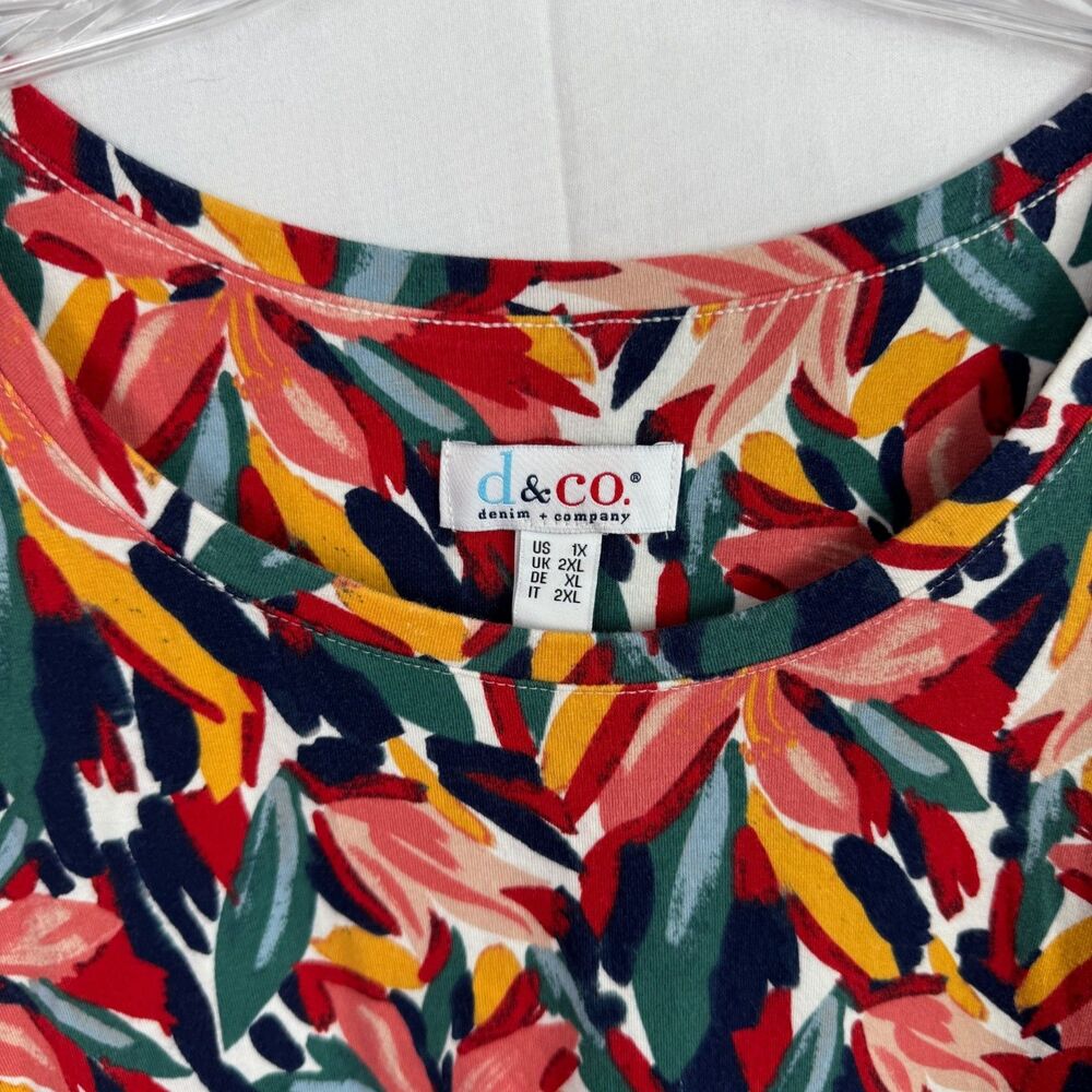 d&co Women's Top Size 1X Colorful Floral Print 3/4 Sleeves - Picture 2 of 4